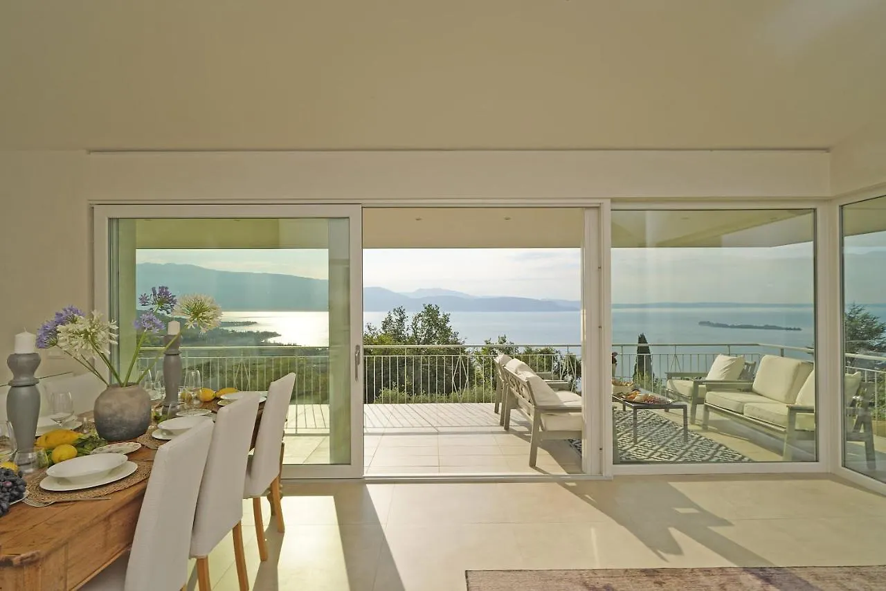 סאלו Villa Dolce Bellezza
